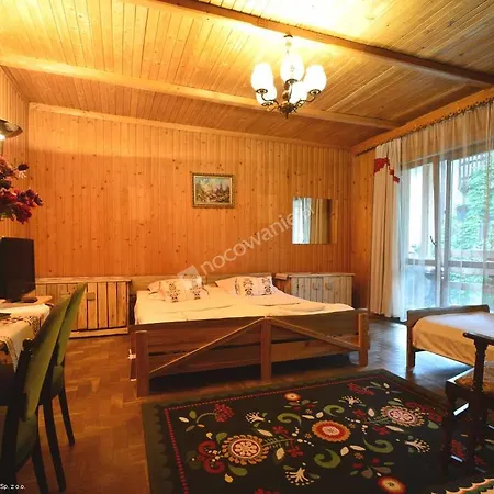 Quarto em Acomodações Particulares Zakońpiańska - Góralski Na Kamieńcu
