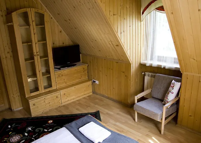 ホームステイ Zakonpianska - Goralski Na Kamiencu ザコパネ