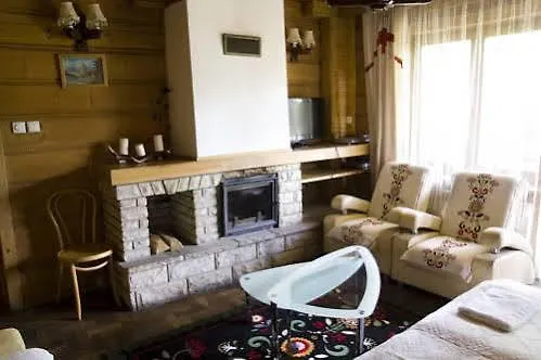 Zakonpianska - Goralski Na Kamiencu ホームステイ ザコパネ